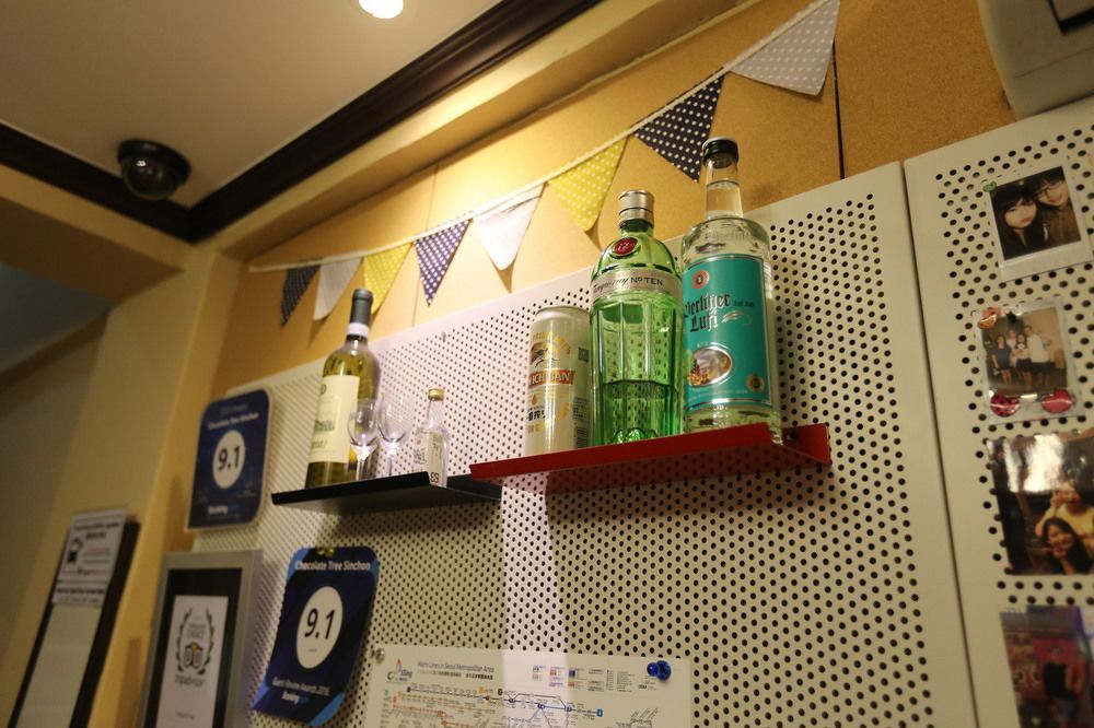 Chocolate Tree Sinchon Seoul Exterior photo